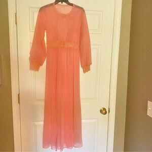 Shadowline Peach Nylon Lace Robe Size Small Petite Lightweight